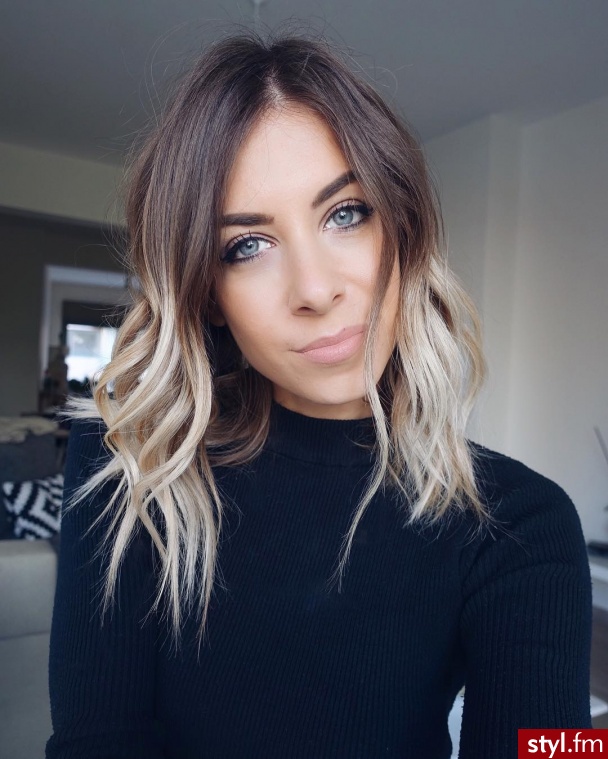 Średnie Fryzury
