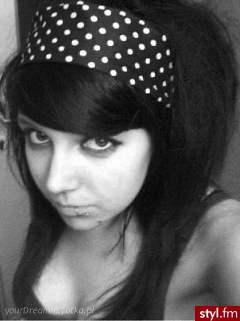EMO Alternatywne Średnie Fryzury