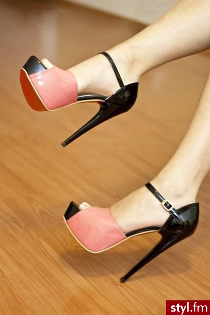 Szpilki Buty Moda