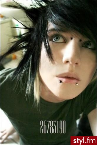 EMO Alternatywne Średnie Fryzury