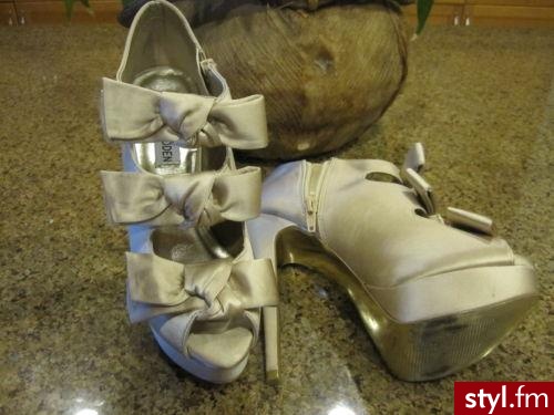Pozostałe Buty Moda
