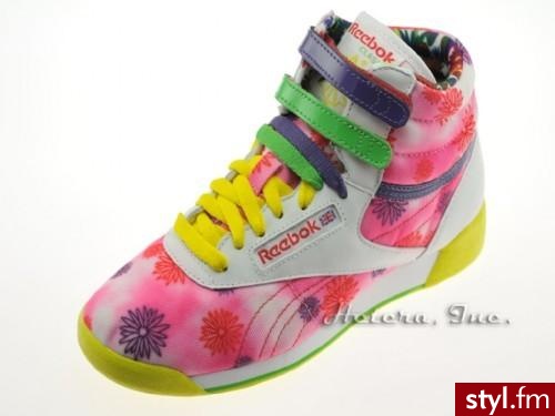 Pozostałe Buty Moda