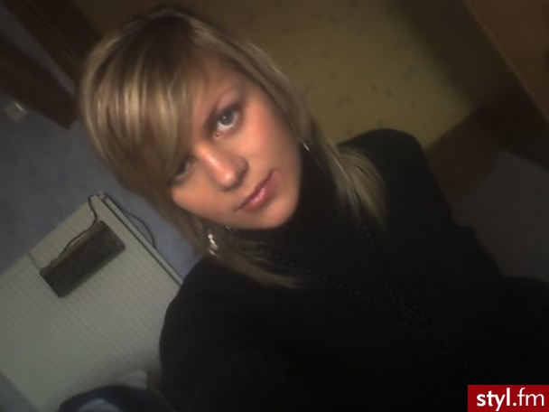 Średnie Fryzury