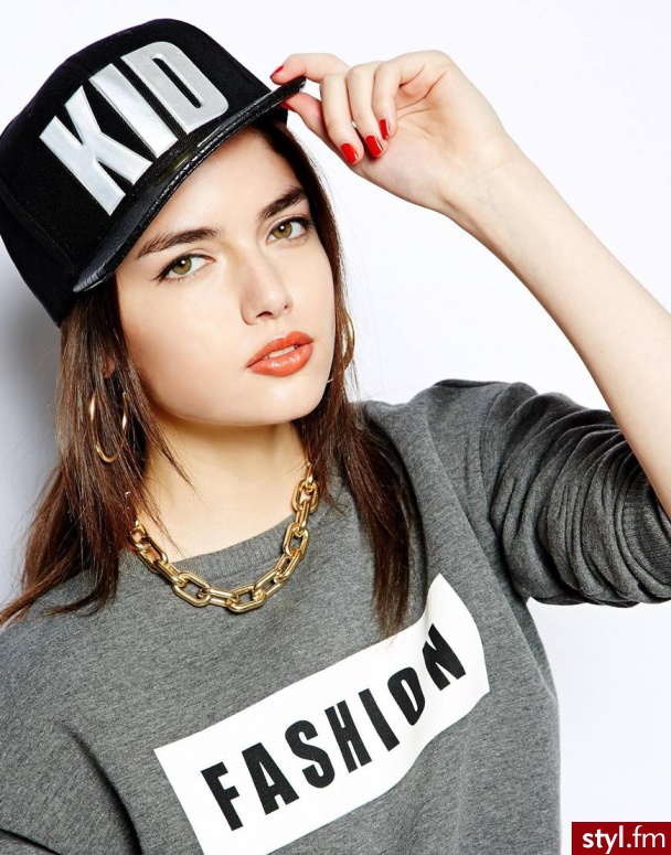 http://tiny.pl/q1d5w - Nakrycia głowy Dodatki Moda