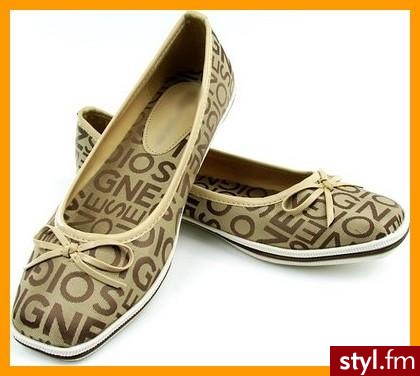 :). Jeśli zdjęcie znajduje się już w galerii to proszę o link:) - Pozostałe Buty Moda