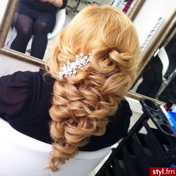 Blond Upięcie Kręcone Ślubne Długie Fryzury