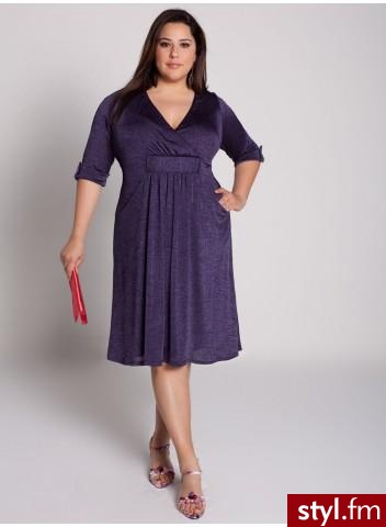 Sukienki Moda