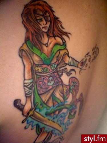 Girl - Tatuaże