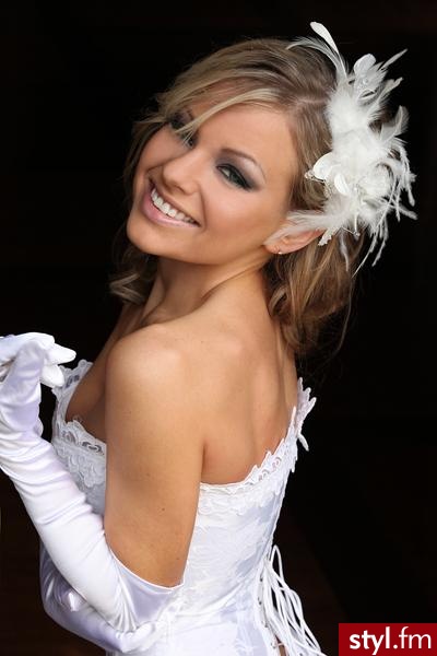 Średnie Fryzury