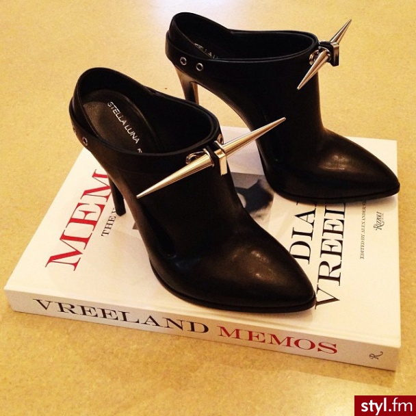 Pozostałe Buty Moda