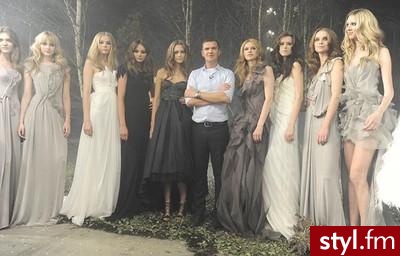 Sukienki Moda
