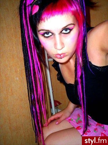 EMO Alternatywne Średnie Fryzury