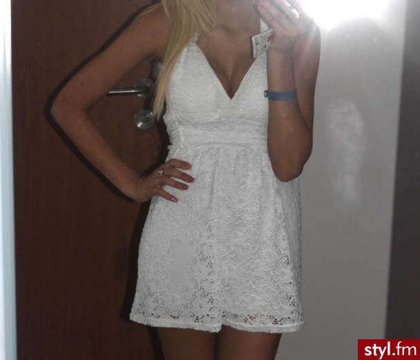 Sukienki Moda