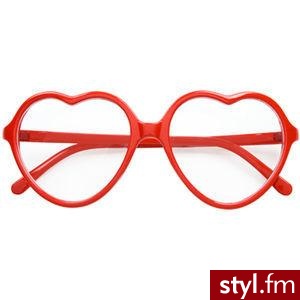 Okularki serca :) 
fredflare.com - Nakrycia głowy Dodatki Moda