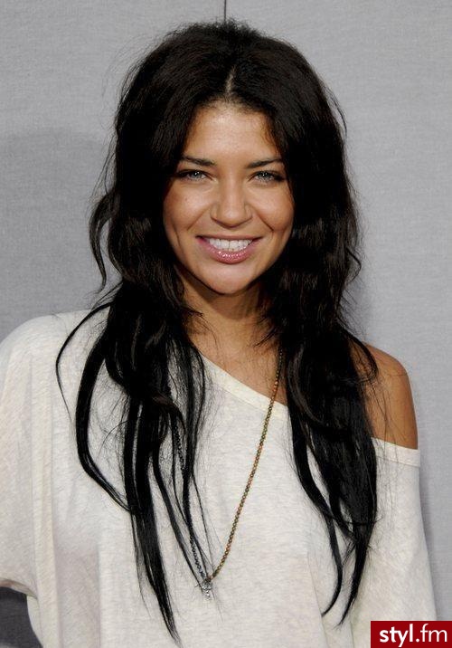 Jessica Szohr - Długie Fryzury