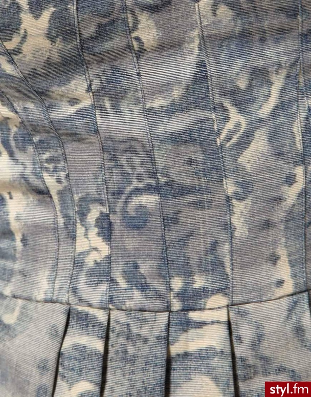 sukienka. £340.00 Joie 
Jeżeli już jest proszę o link - Pozostałe Ciuchy Moda