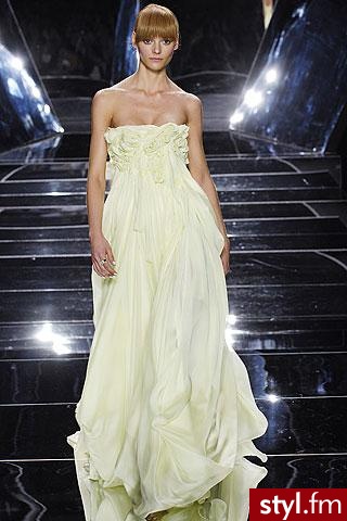 sukienka. Marchesa
Jeżeli już jest proszę o link - Pozostałe Ciuchy Moda