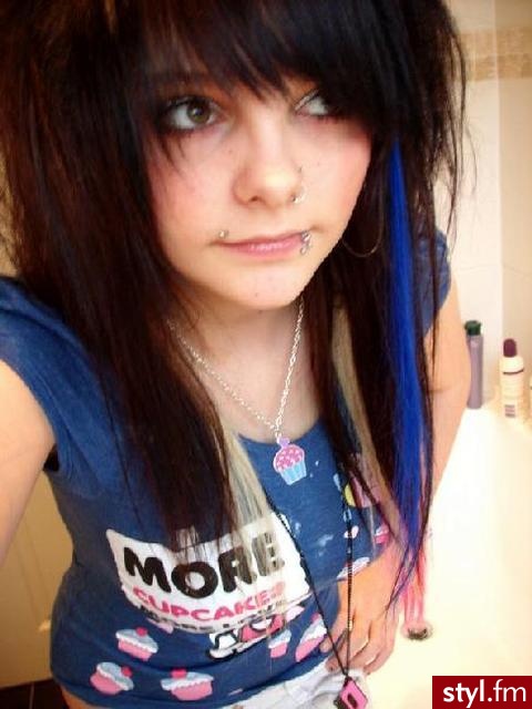 EMO Alternatywne Średnie Fryzury