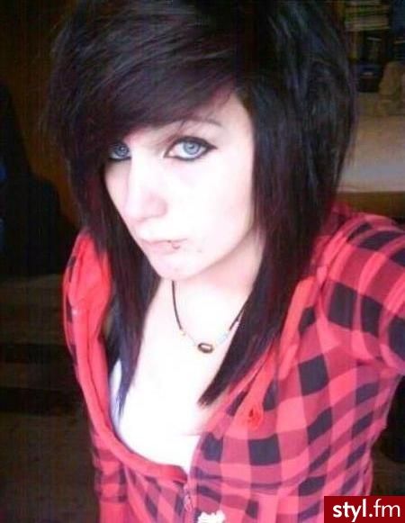 EMO Alternatywne Średnie Fryzury