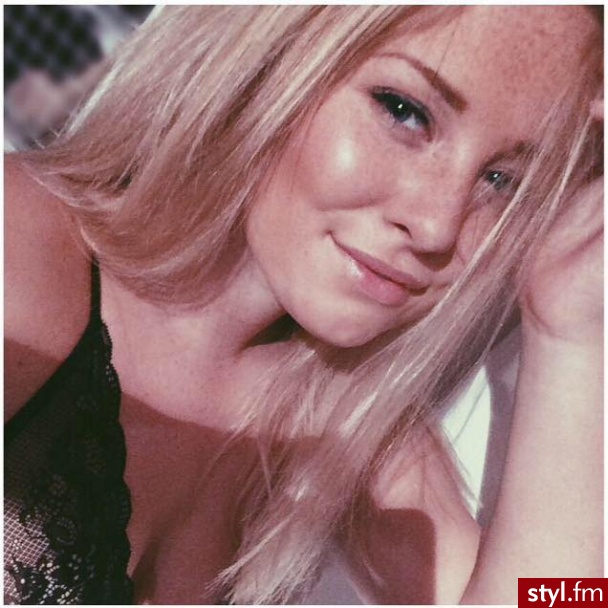 Blond Rozpuszczone Proste Na co dzień Długie Fryzury