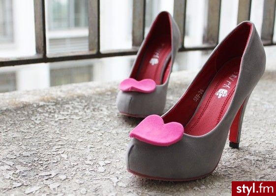 Pozostałe Buty Moda