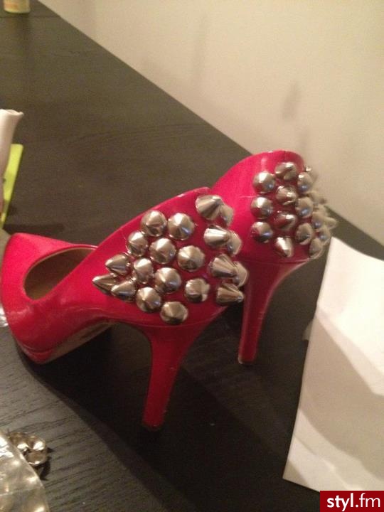 Szpilki Buty Moda