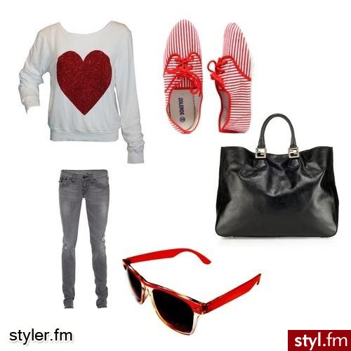 na luzie;). wygodny:) idealny do szkoły czy na miasto:) - Styler