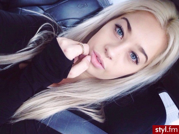 Blond Rozpuszczone Proste Na co dzień Długie Fryzury