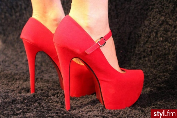 Szpilki Buty Moda