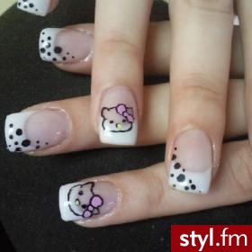 hello kitty - Paznokcie