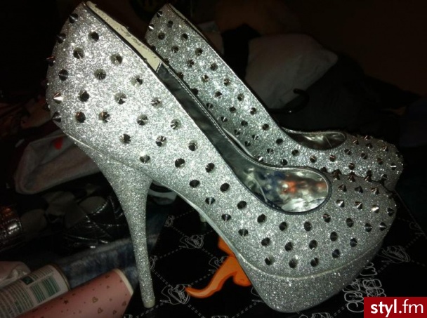 Szpilki Buty Moda