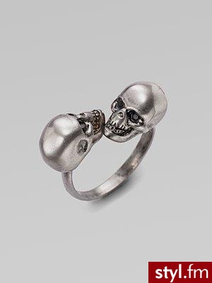 pierścionek. $195.00 Alexander McQueen
Jeżeli już jest proszę o link - Pozostałe Dodatki Moda