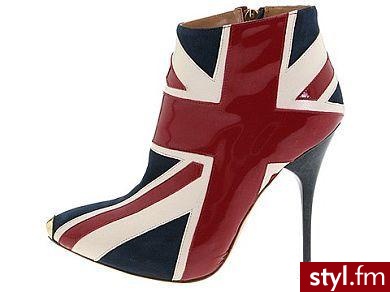 buty. Alexander McQueen
Jeżeli już jest proszę o link - Pozostałe Buty Moda