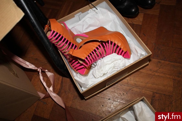 buty - Pozostałe Buty Moda