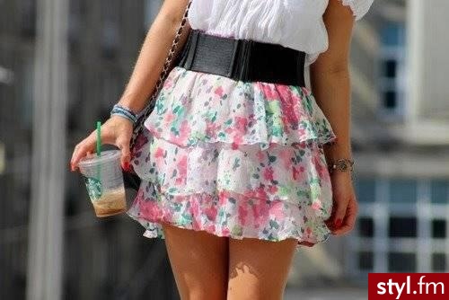 wiosna lato nakurwiajcie <3  - Krótkie Spódnice Moda