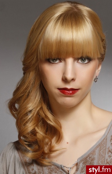 Blond Upięcie Kręcone z grzywką Wieczorowe Długie Fryzury