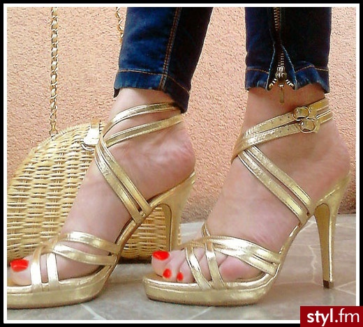 Szpilki Buty Moda