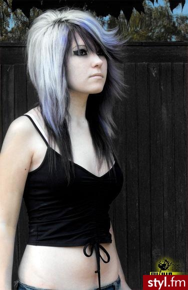 Kolorowe EMO Alternatywne Średnie Fryzury