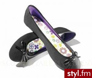 Baleerinki ^^
Fishbone
Cena: 39,95 zł ;] - Pozostałe Buty Moda