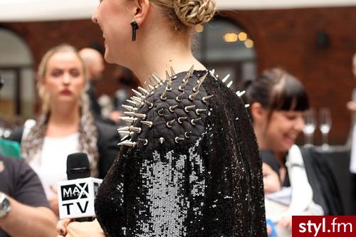 Swetry Ciuchy Moda