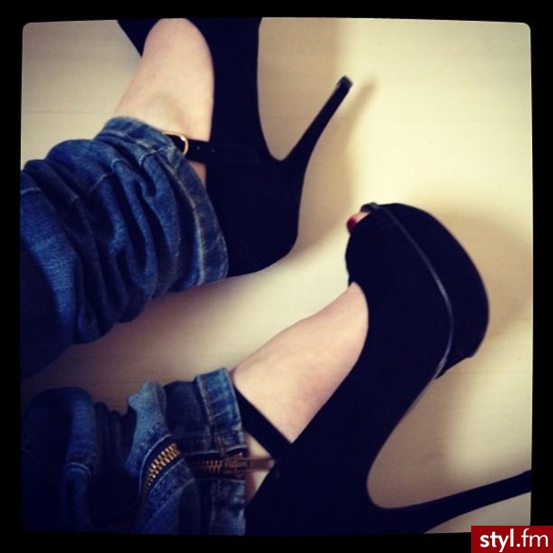 Szpilki Buty Moda