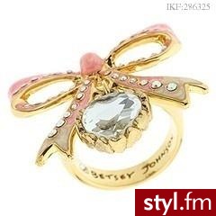 Zdjęcie dodane do bazy zdjęć Stylera - Przedmioty Stylera Inne Moda
