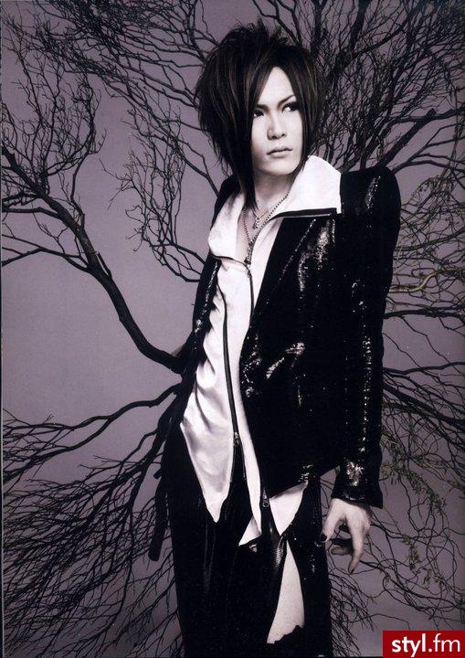 Uruha Gazette. Pledge - Średnie Fryzury