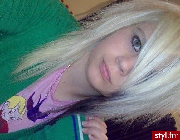EMO Alternatywne Średnie Fryzury