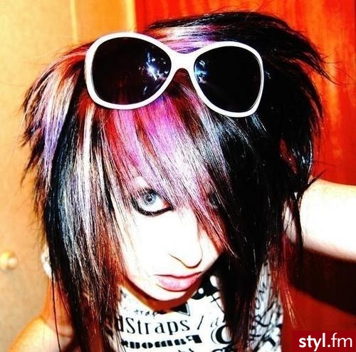 EMO Alternatywne Średnie Fryzury
