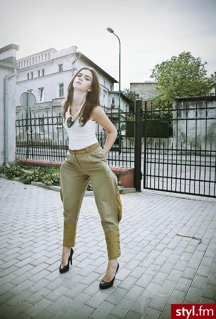 Materiałowe Spodnie Moda