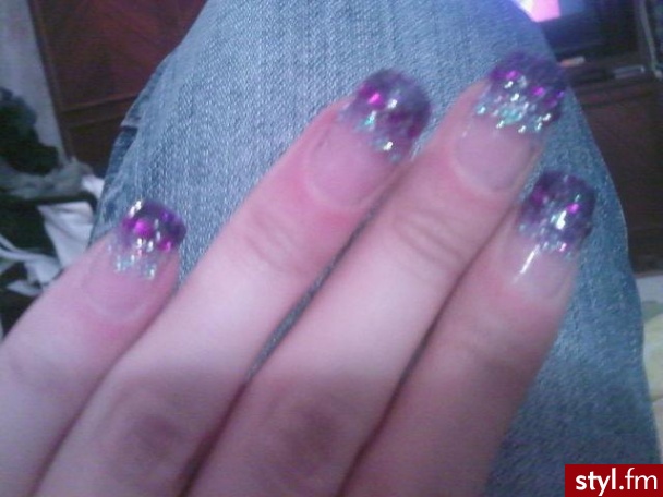 moja robota I KOFANY FIOLECIK... xD - Paznokcie