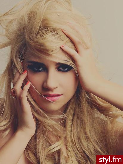 Pixie Lott - Dzienne Makijaże