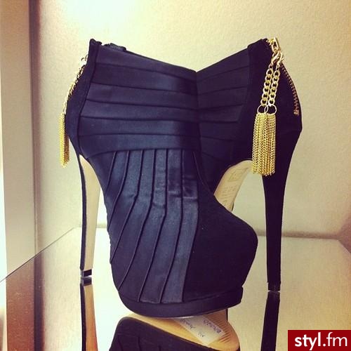 Szpilki Buty Moda