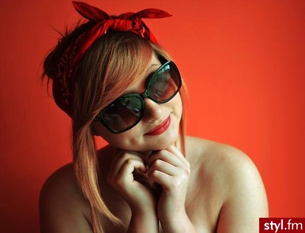Rude Upięcie Proste Na co dzień Średnie Fryzury